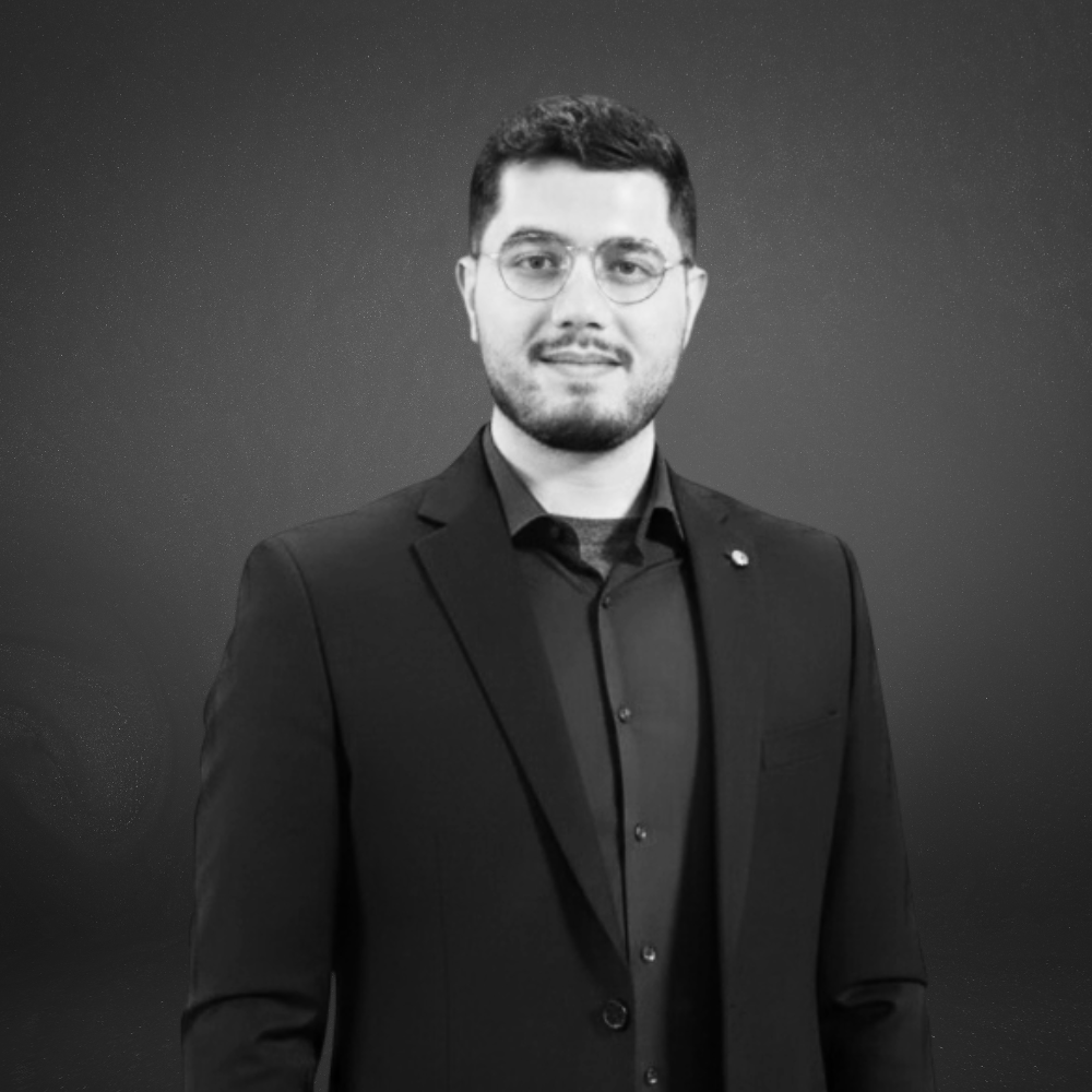 Hamza Butt, Performance Marketing Lead at My USA Visaa